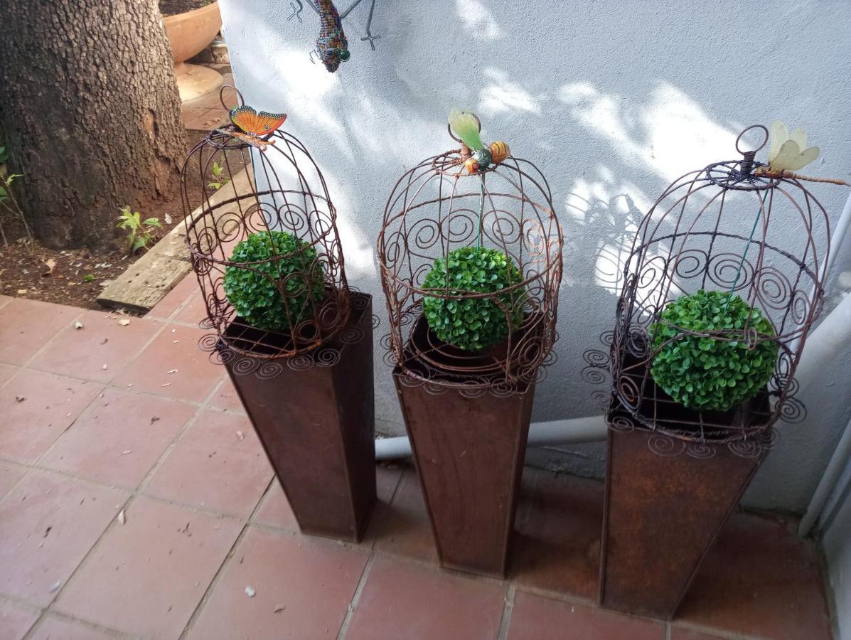 Grace Apartment Pretoria Bagian luar foto