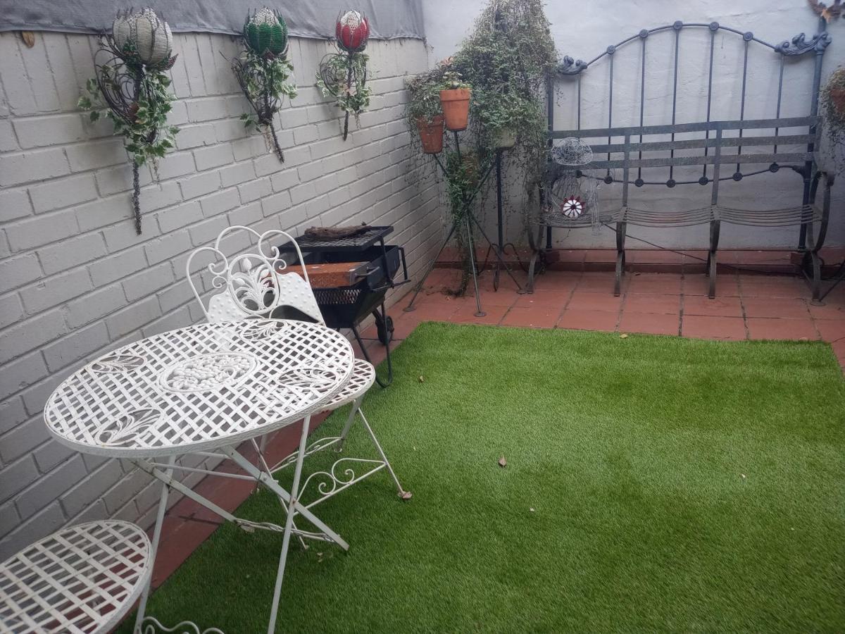 Grace Apartment Pretoria Bagian luar foto