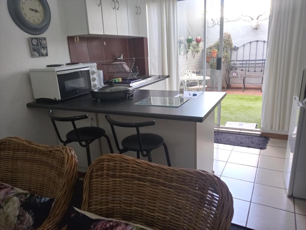 Grace Apartment Pretoria Bagian luar foto